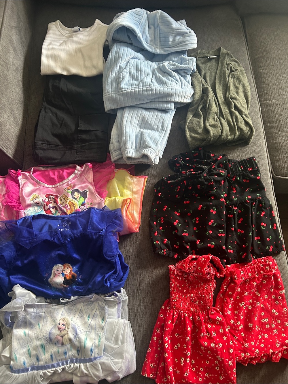 Mix Bundle of Girls Cothes